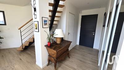 Maison - 133 m² - 6 pièces