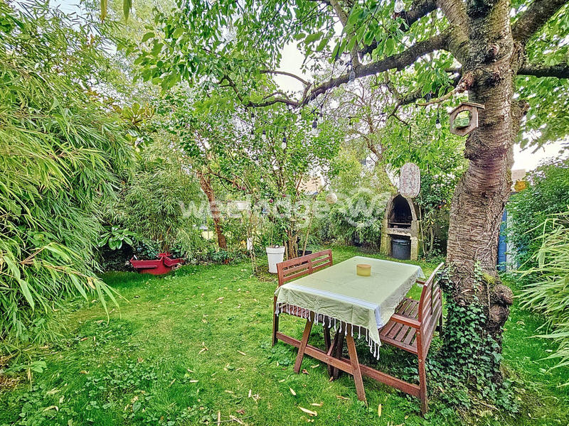 Maison - 95 m² - 5 pièces