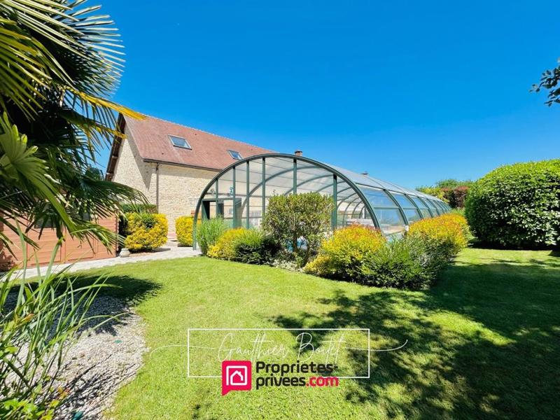 Maison - 350 m² - 9 pièces