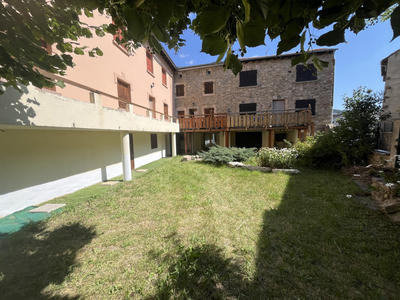 Maison - 70 m² - 4 pièces