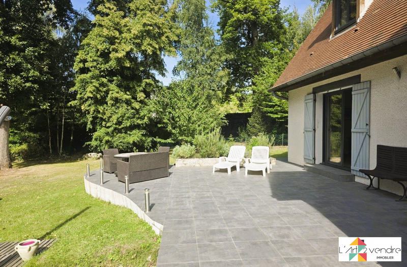 Maison - 155 m² - 7 pièces