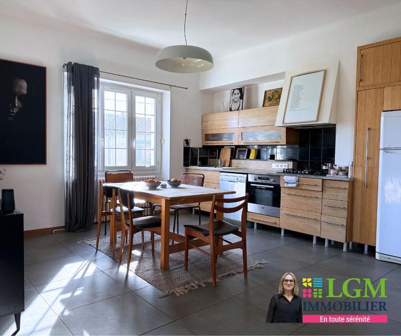 Maison - 135 m² - 6 pièces