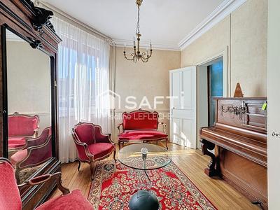 Maison de ville - 150 m² - 9 pièces