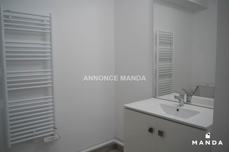 Studio - 33 m² - 1 pièce