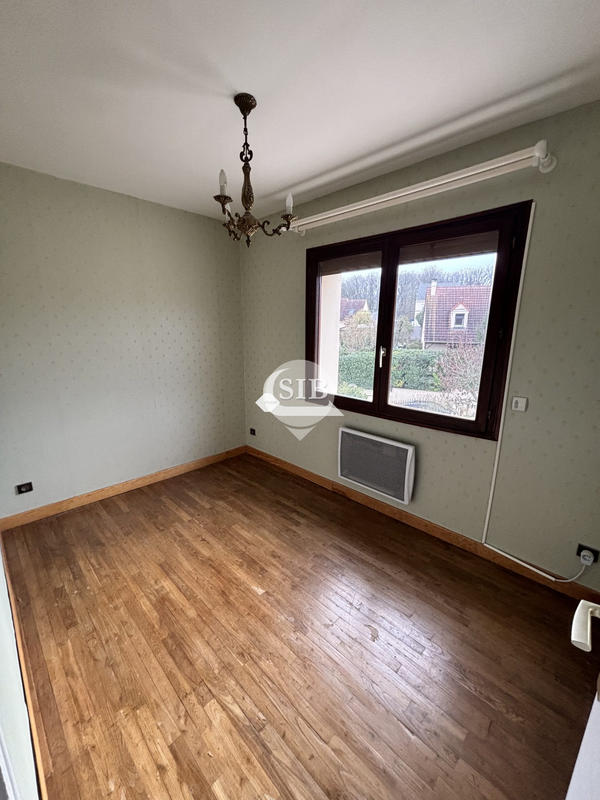 Maison - 103 m² - 6 pièces