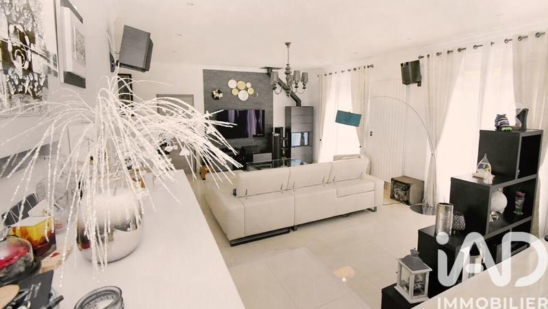 Maison - 170 m² - 6 pièces