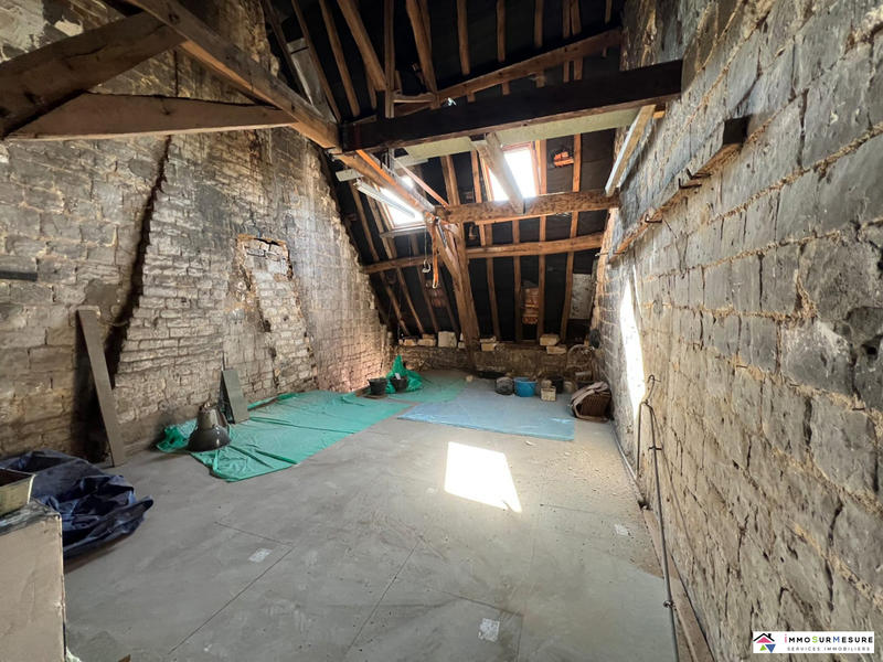 Maison - 80 m² - 5 pièces