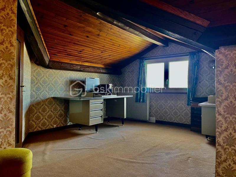 Maison - 85 m² - 5 pièces
