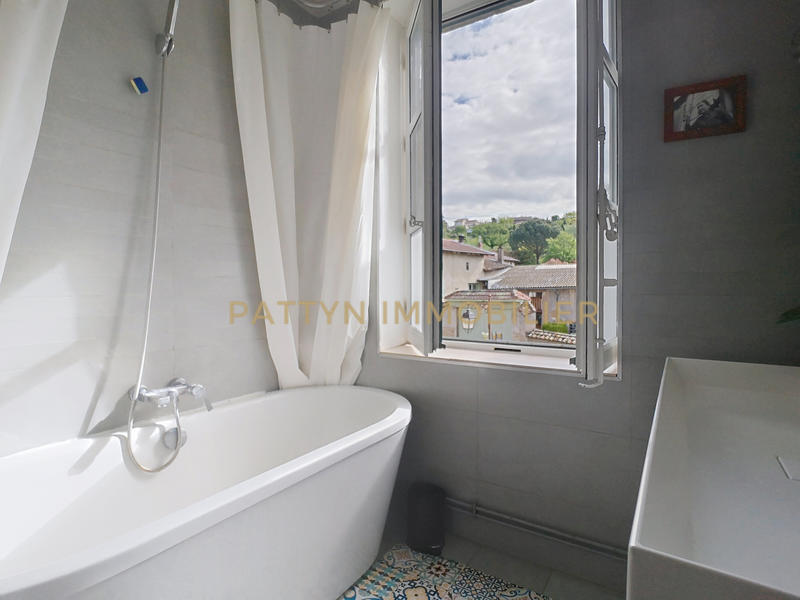 Appartement - 114 m² - 4 pièces