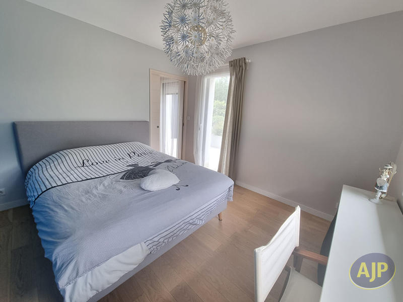 Maison - 155 m² - 6 pièces