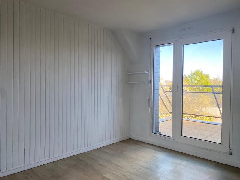 Maison traditionnelle - 84 m² - 4 pièces