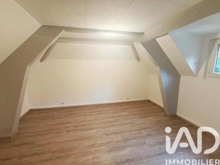 Maison - 96 m² - 6 pièces