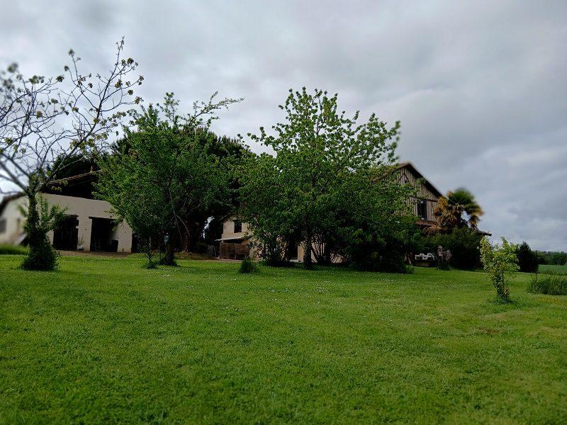 Maison - 370 m² - 11 pièces