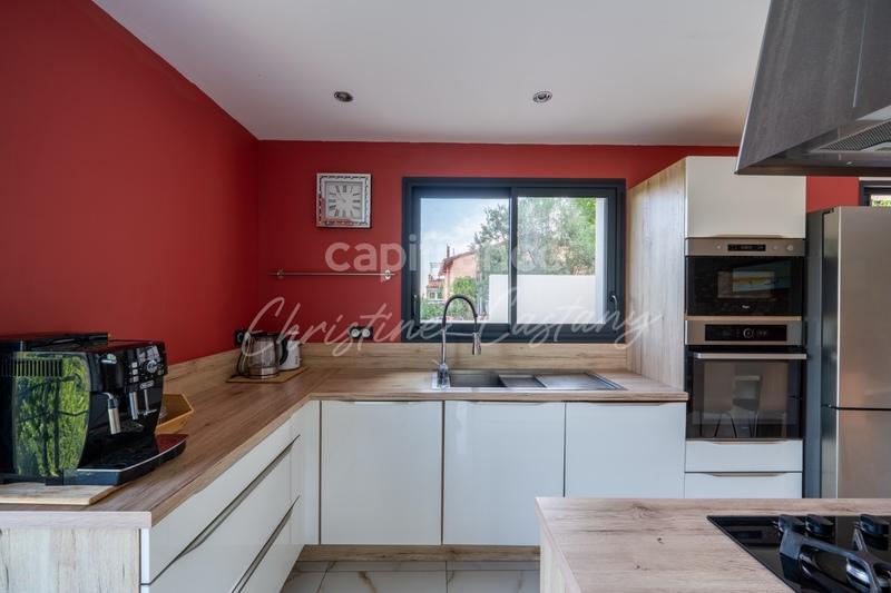 Villa - 130 m² - 4 pièces