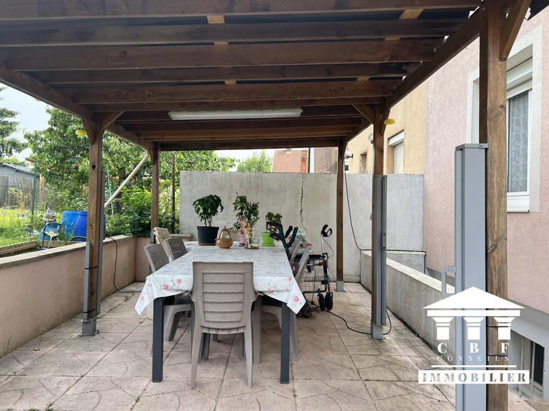 Maison - 95 m² - 4 pièces