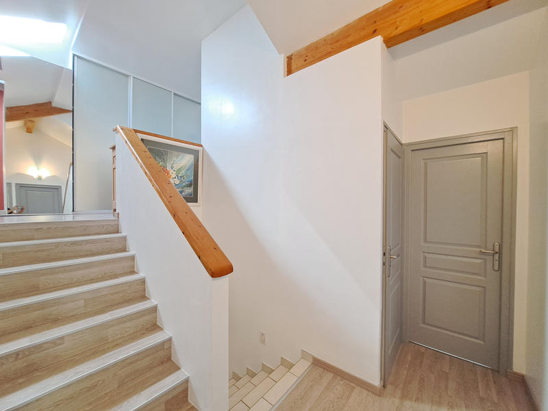 Appartement - 203 m² - 6 pièces