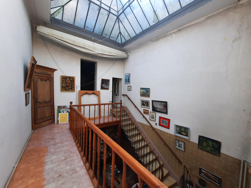 Maison - 225 m² - 7 pièces
