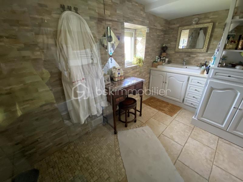 Corps de ferme - 237 m² - 9 pièces