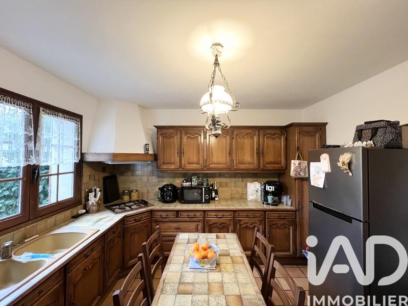 Maison - 140 m² - 5 pièces