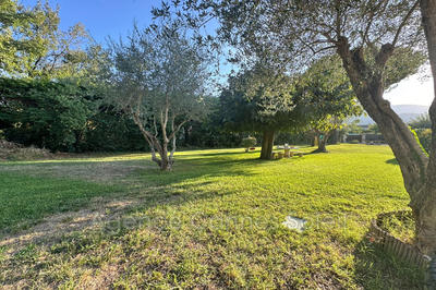 Villa - 210 m² - 7 pièces