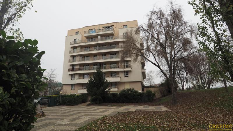 Appartement - 83 m² - 4 pièces