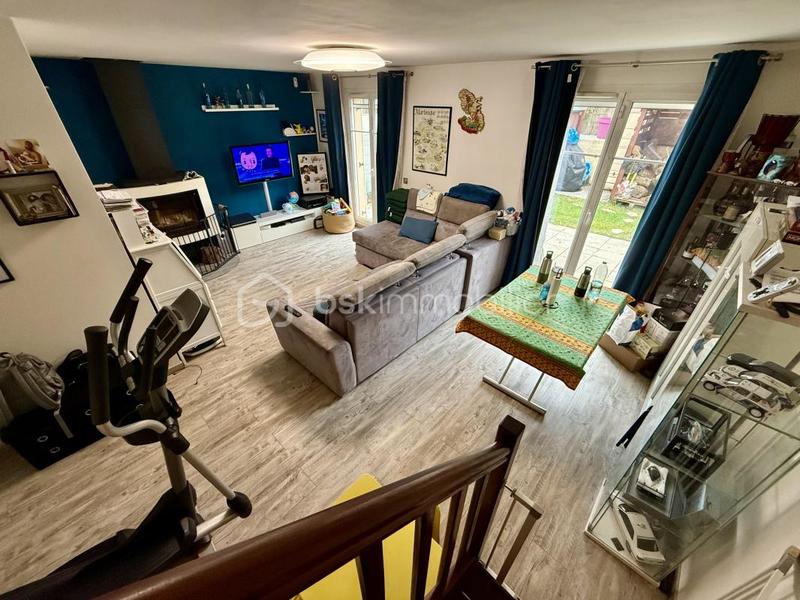 Maison - 91 m² - 5 pièces