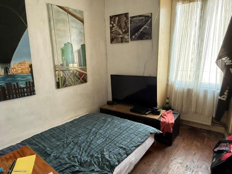 Maison de ville - 103 m² - 9 pièces