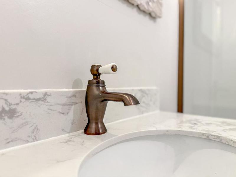 Maison - 250 m² - 6 pièces