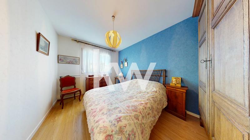 Maison - 104 m² - 5 pièces