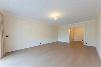 Appartement - 94 m² - 4 pièces