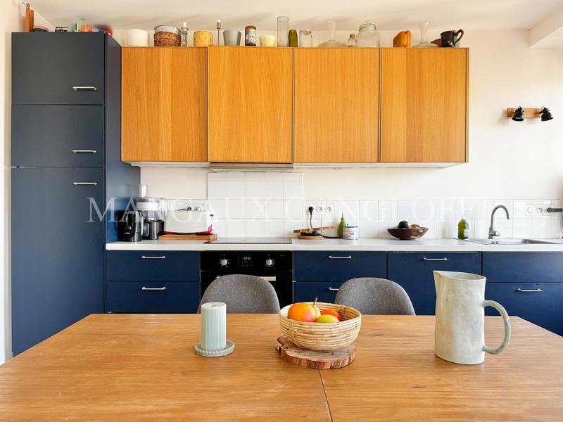 Appartement - 65 m² - 3 pièces