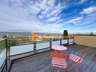 Maison - 139 m² - 5 pièces