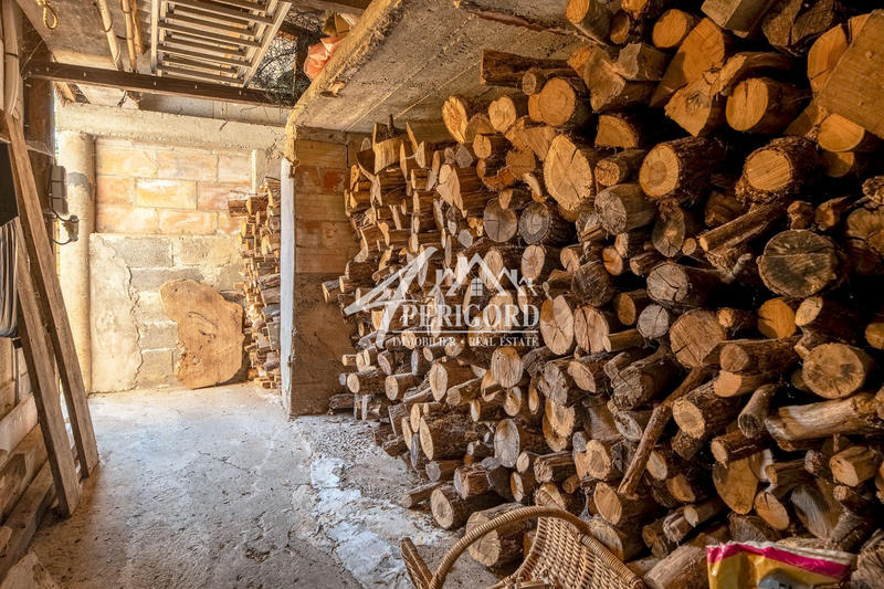 Maison - 96 m² - 5 pièces