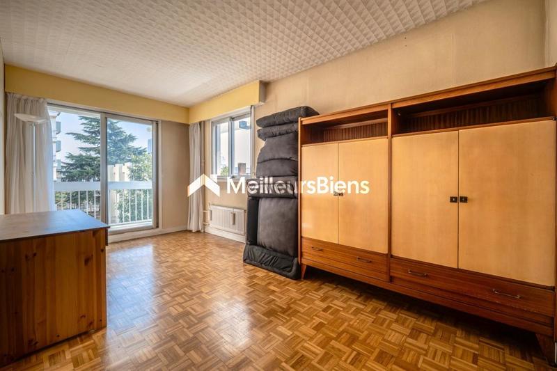 Appartement - 105 m² - 5 pièces