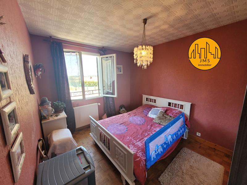 Maison - 101 m² - 5 pièces