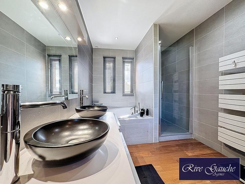 Maison contemporaine - 150 m² - 5 pièces