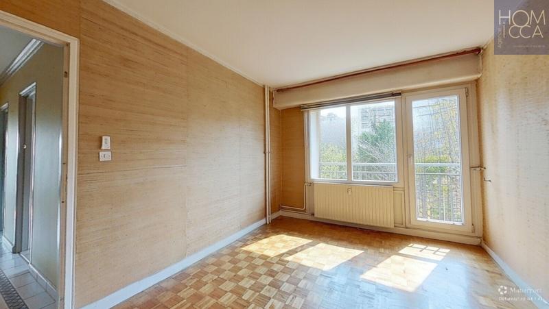 Appartement - 98 m² - 5 pièces
