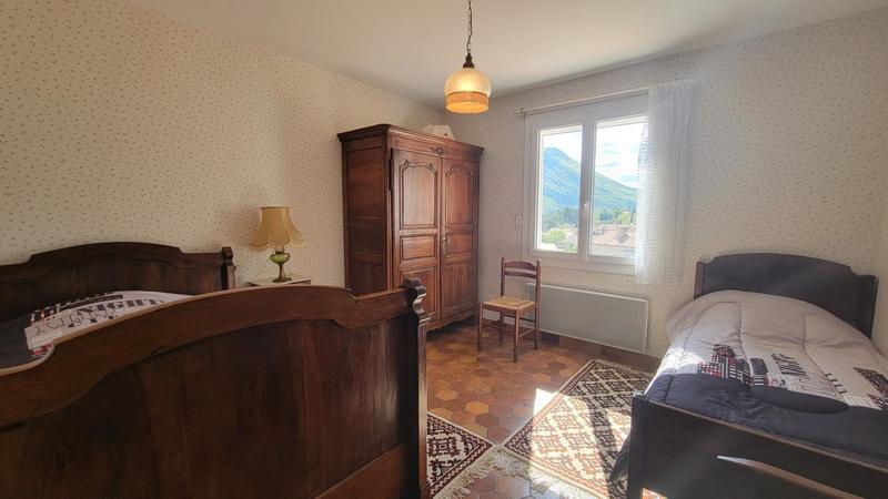 Maison - 166 m² - 7 pièces