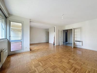 Appartement - 93 m² - 3 pièces