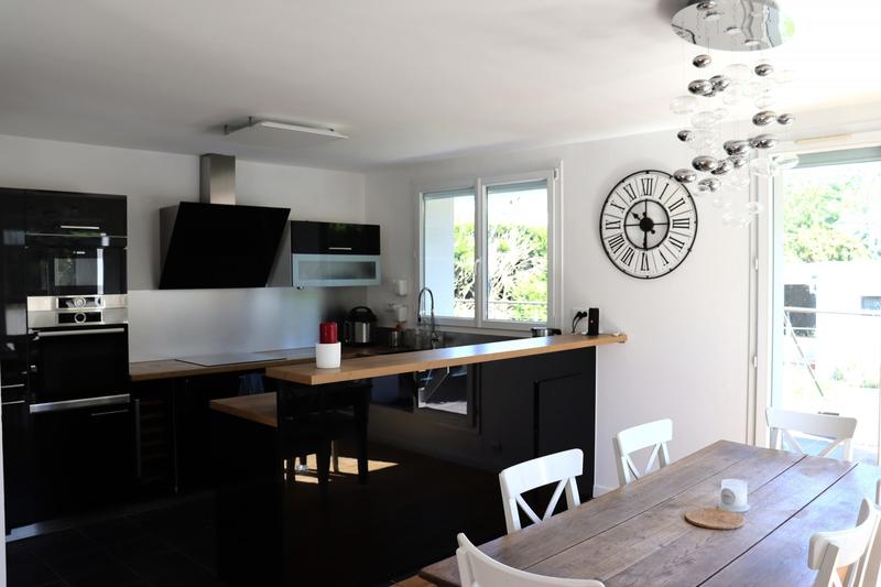 Maison contemporaine - 224 m² - 6 pièces