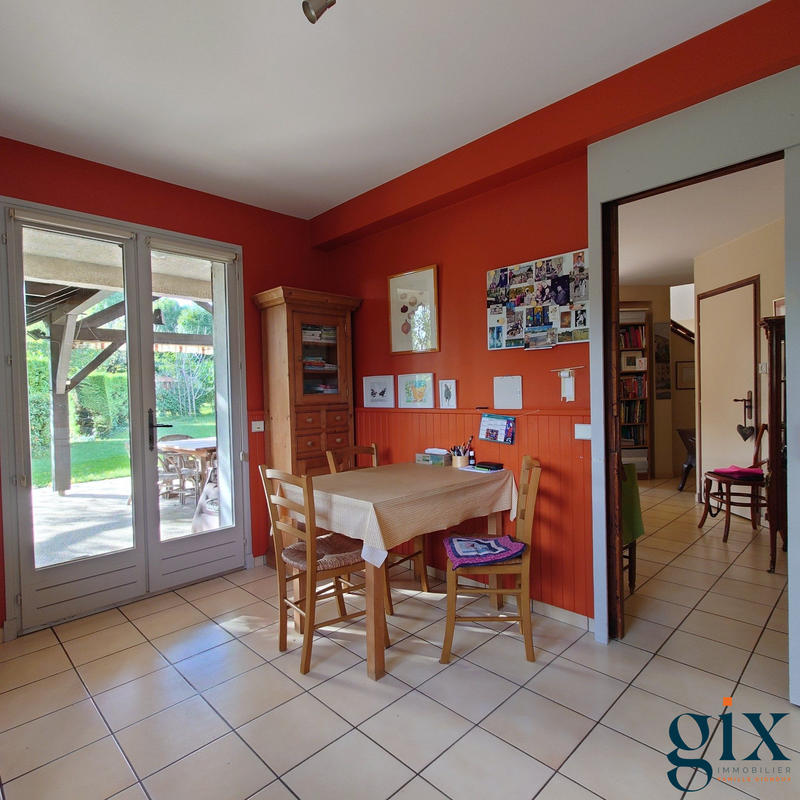Maison - 160 m² - 6 pièces