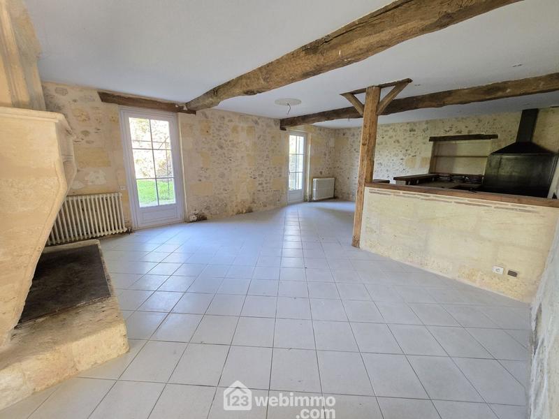 Maison - 331 m² - 10 pièces