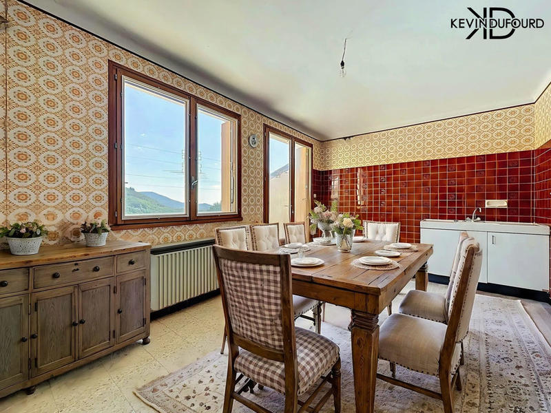 Maison de village - 122 m² - 6 pièces