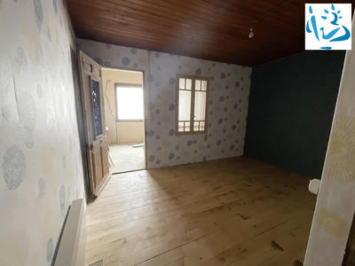 Local commercial - 106 m² - 6 pièces