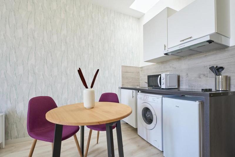 Immeuble - 200 m² - 9 pièces