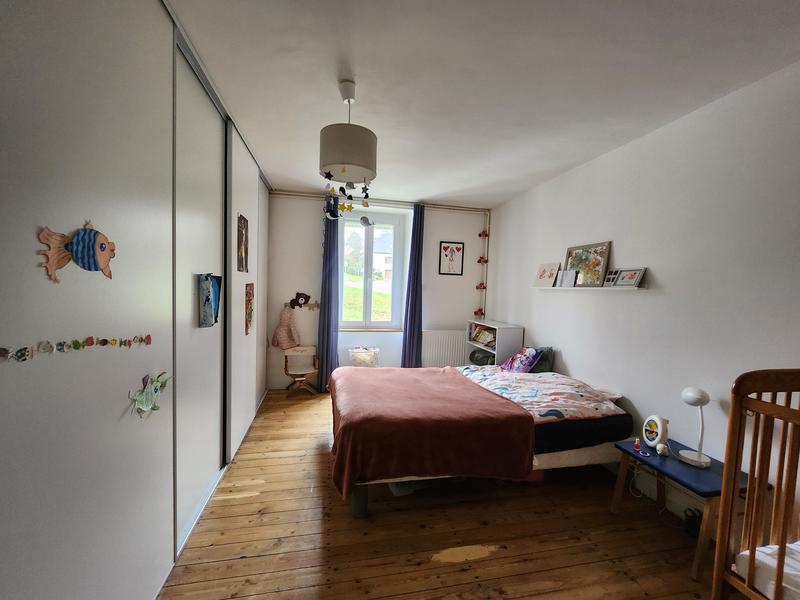 Maison - 102 m² - 6 pièces