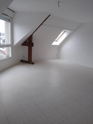 Appartement - 77 m² - 2 pièces
