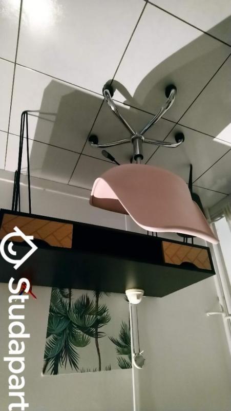 Chambre - 10 m² - 1 pièce