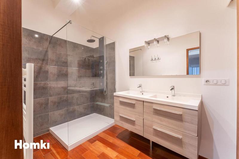 Appartement - 74 m² - 3 pièces