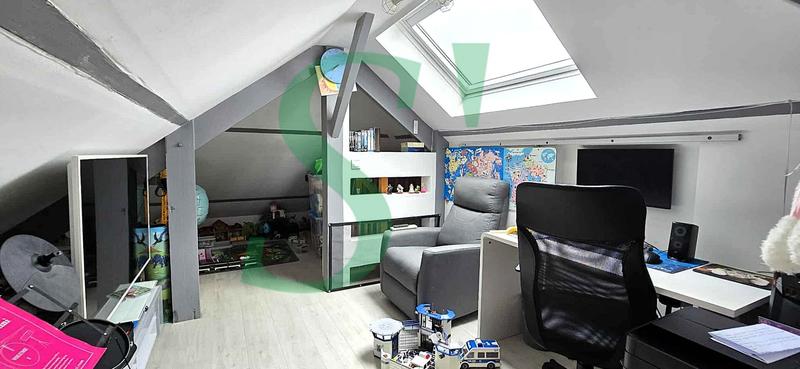 Maison - 89 m² - 5 pièces